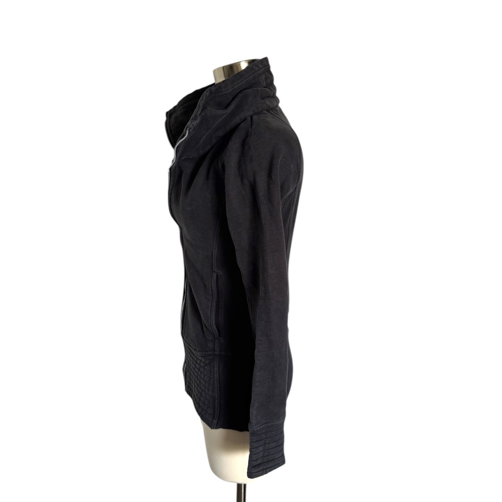 Women's Black Full-Zip Sweater - Picture 4 of 7